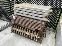 Gietijzer antieke radiator (3x) - afbeelding 2 van  3