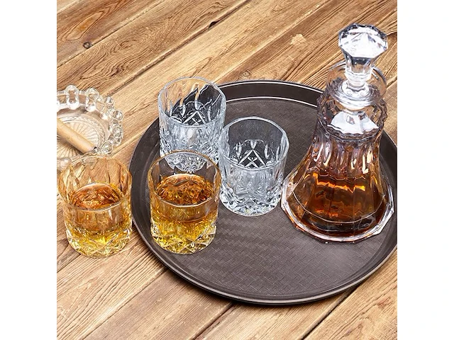 Giftbox whiskey karaf + glazen kristal - afbeelding 3 van  4