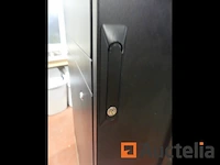 Gigamedia serverkast - afbeelding 7 van  11
