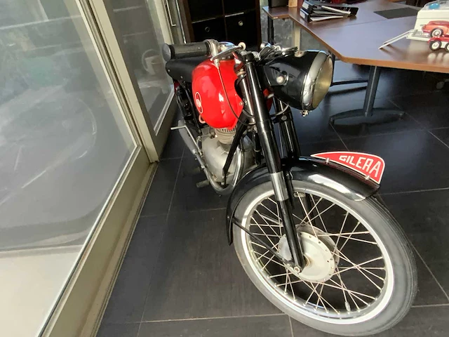 Gilera - sport 150 “1955” - oldtimer bike - afbeelding 6 van  20