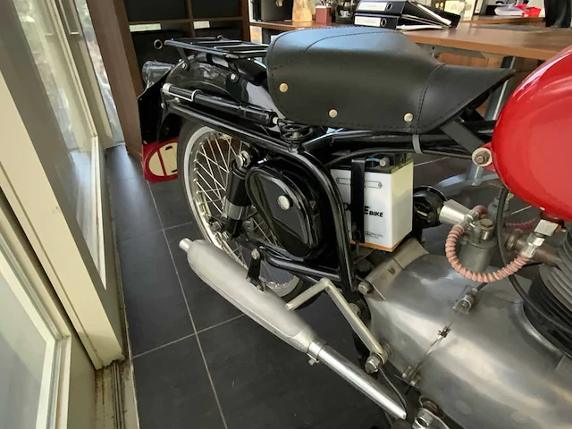 Gilera - sport 150 “1955” - oldtimer bike - afbeelding 7 van  20