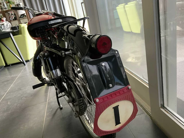 Gilera - sport 150 “1955” - oldtimer bike - afbeelding 20 van  20