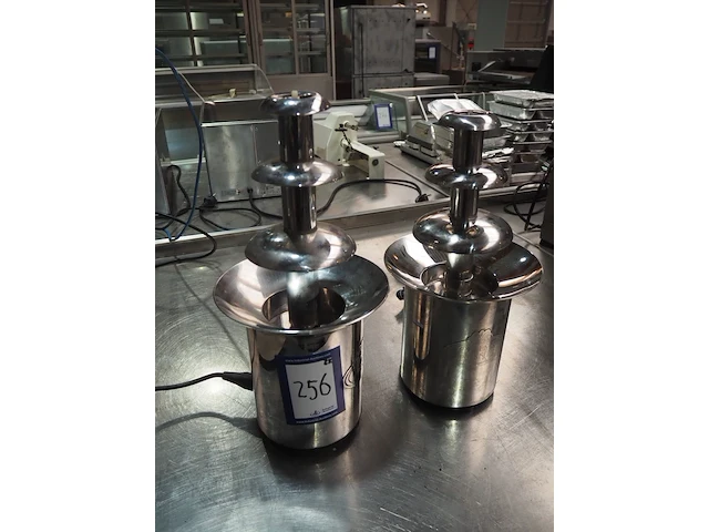 Giles & posner - afbeelding 2 van  7