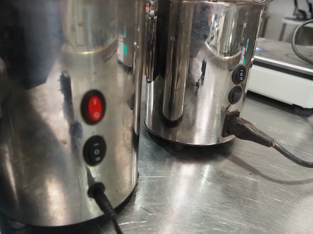 Giles & posner - afbeelding 7 van  7