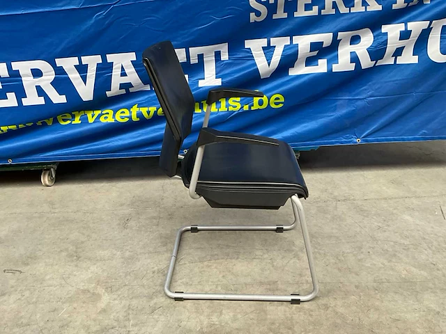 Giroflex design vergaderstoelen (17x) - afbeelding 2 van  8