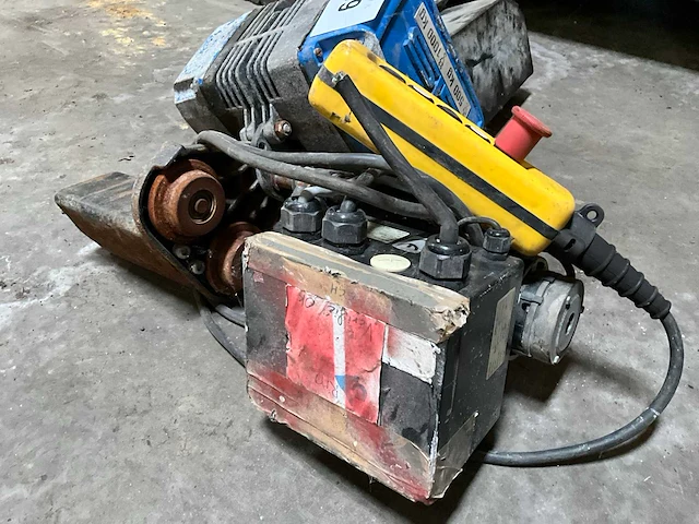Gis emfe50 elektrische kettingtakel - afbeelding 6 van  6