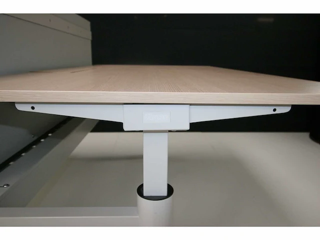 Gispen - duo werkplek (4x) - afbeelding 8 van  8