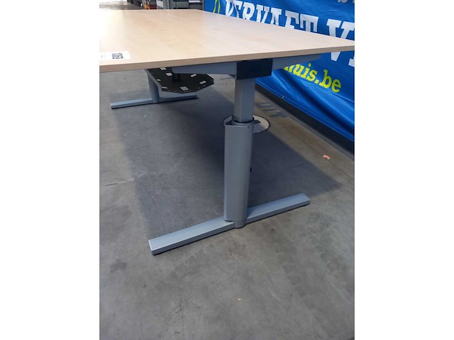 Gispen bureautafel (3x) - afbeelding 2 van  4