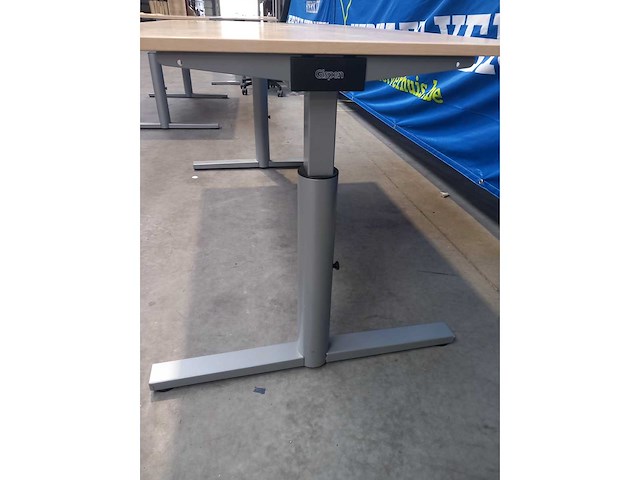 Gispen bureautafel (5x) - afbeelding 2 van  2