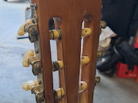 Gitaar in perfecte staat - afbeelding 2 van  4