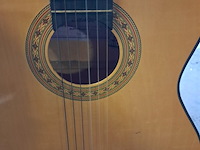 Gitaar in perfecte staat - afbeelding 4 van  4