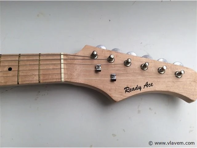 Gitaar - afbeelding 3 van  3