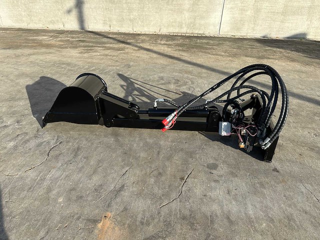 Giyi - 2025 - bd43 - graafarm - afbeelding 1 van  10