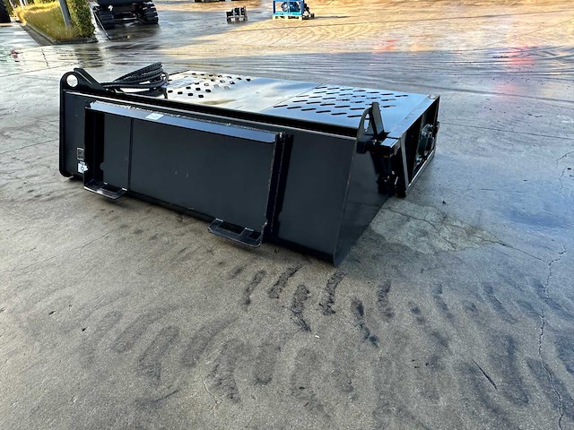 Giyi - 2025 - rr78 - voorzetapparatuur - steenraper - afbeelding 7 van  12