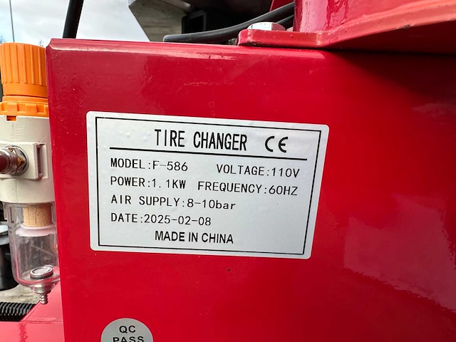 Giyi - 2025 - sk-btj10 - banden de-en montageapparaat - afbeelding 10 van  18