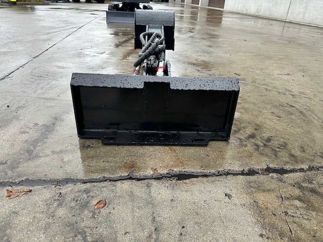 Giyi - 2025 - zwb - voorzetapparatuur - graafarm - afbeelding 8 van  10