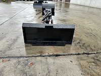 Giyi - 2025 - zwb - voorzetapparatuur - graafarm - afbeelding 8 van  10