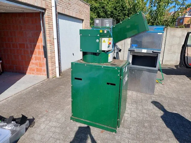 Glas crusher mega jaws verrijdbaar - afbeelding 2 van  13