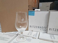 Glas op voet (74x6)