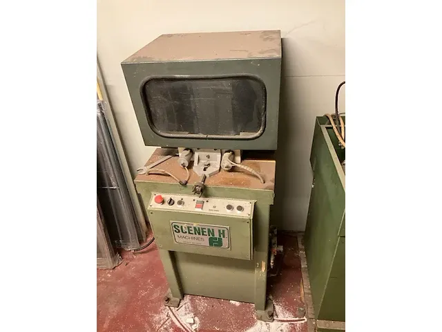 Glaslattenzaagmachine soenen hendrik - afbeelding 4 van  11