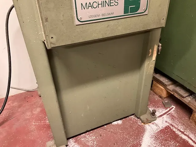 Glaslattenzaagmachine soenen hendrik - afbeelding 8 van  11