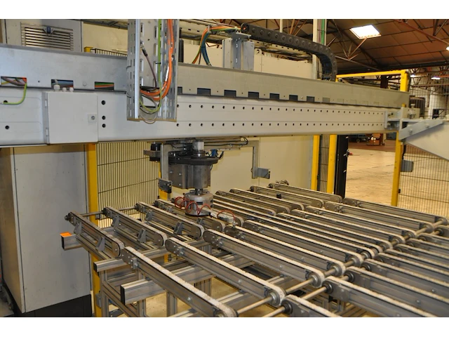 Glass cutting machine with two cutter heads bystronic - afbeelding 2 van  14