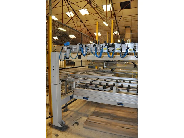 Glass cutting machine with two cutter heads bystronic - afbeelding 6 van  14
