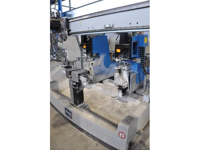Glass drilling machine glaston - afbeelding 2 van  5
