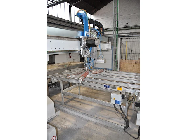 Glass drilling machine glaston - afbeelding 5 van  5