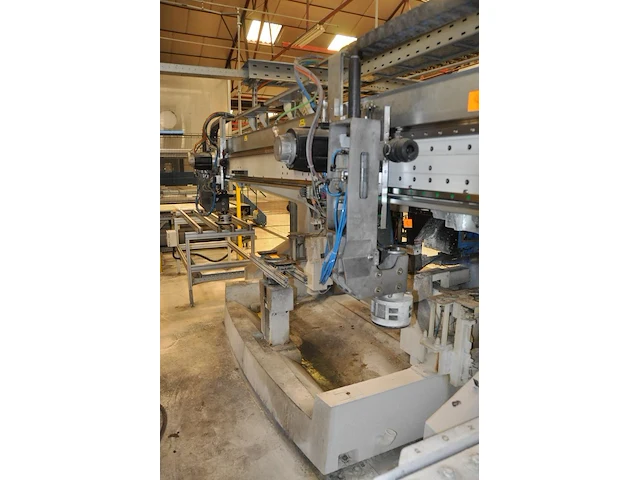 Glass drilling machine, type champ drill with two drill heads bystronic - afbeelding 5 van  6