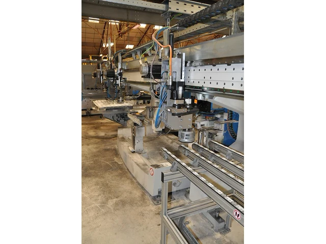 Glass drilling machine, type champ drill with two drill heads bystronic - afbeelding 1 van  6
