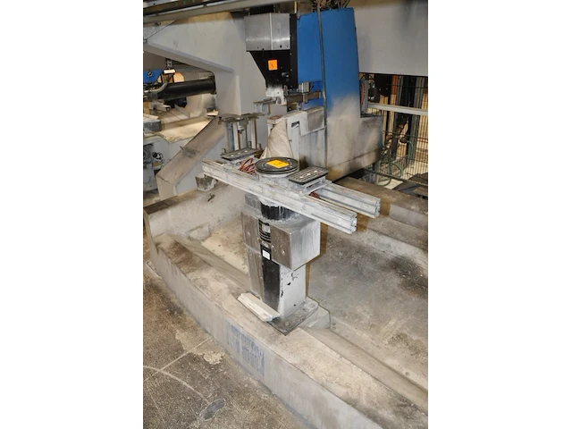 Glass drilling machine, type champ drill with two drill heads bystronic - afbeelding 4 van  6
