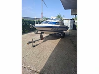 Glastron - mini day 500 la haya speedboot met buitenboordmotor en trailer - afbeelding 2 van  9
