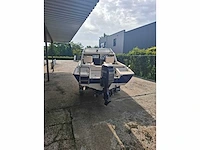 Glastron - mini day 500 la haya speedboot met buitenboordmotor en trailer - afbeelding 5 van  9