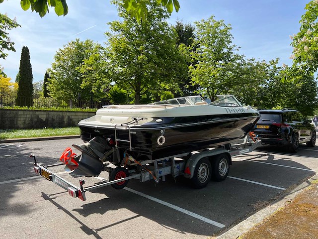 Glastron gs 215 speedboot - afbeelding 22 van  26