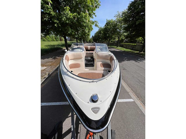 Glastron gs 215 speedboot - afbeelding 24 van  26