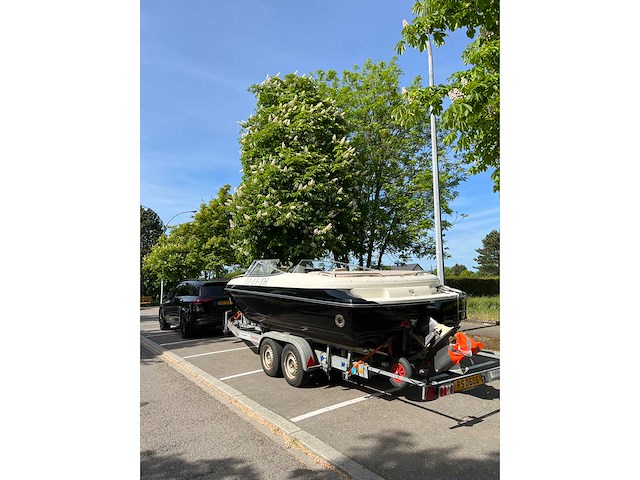 Glastron gs 215 speedboot - afbeelding 20 van  26