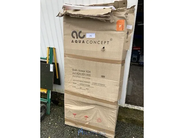 Glazen badwadn aqua concept - afbeelding 1 van  3