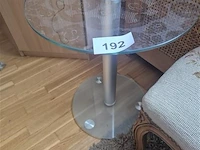 Glazen bijzettafeltje en louis xv voetbankje - afbeelding 3 van  3