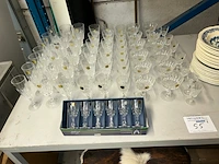 Glazen cristal en servies - afbeelding 1 van  10