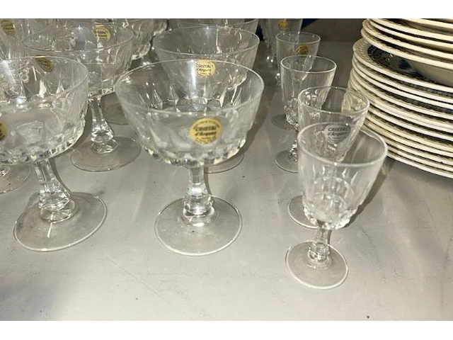 Glazen cristal en servies - afbeelding 4 van  10