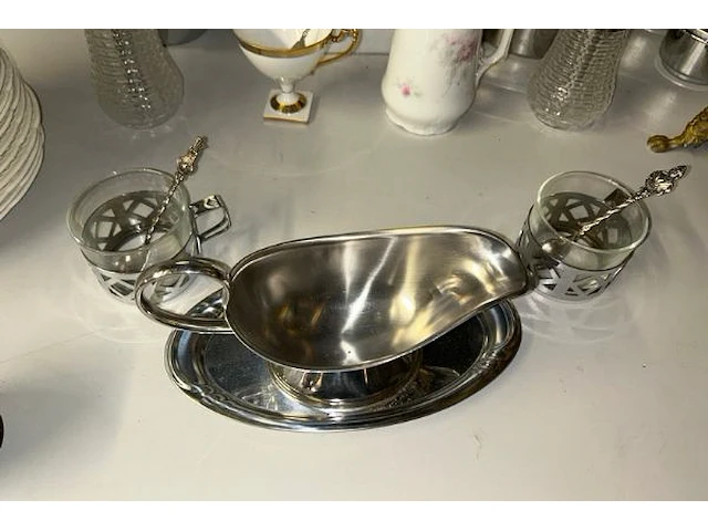 Glazen cristal en servies - afbeelding 9 van  10