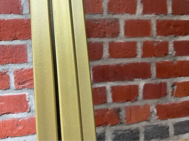 Glazen deur met aluminium kader – ral 1036 goud - afbeelding 5 van  8