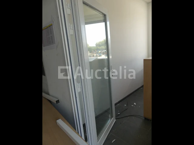 Glazen scheidingswand voor kantoor - afbeelding 4 van  4