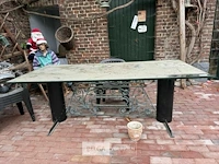 Glazen tafel - afbeelding 1 van  3