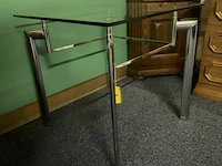 Glazen tafeltje met chromé onderstel - afbeelding 2 van  3