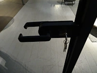 Glazen tussenwand in alu frame - afbeelding 4 van  6