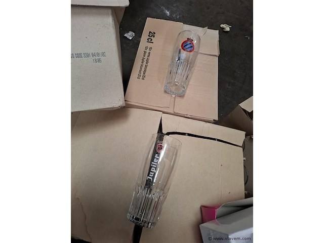 Glazen - afbeelding 3 van  5