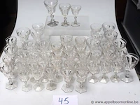 Glazenset, 11 stuks h 10, 20 stuks h 11, 10 stuks h12, 6 stuks h13 - afbeelding 1 van  3