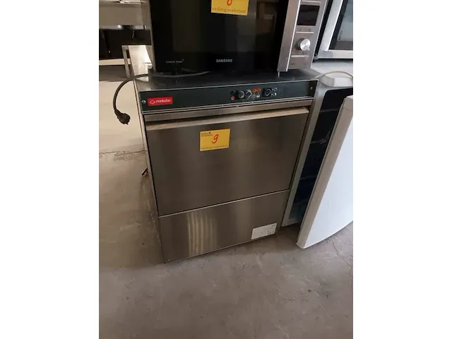 Glazenspoelmachine modular - afbeelding 1 van  3
